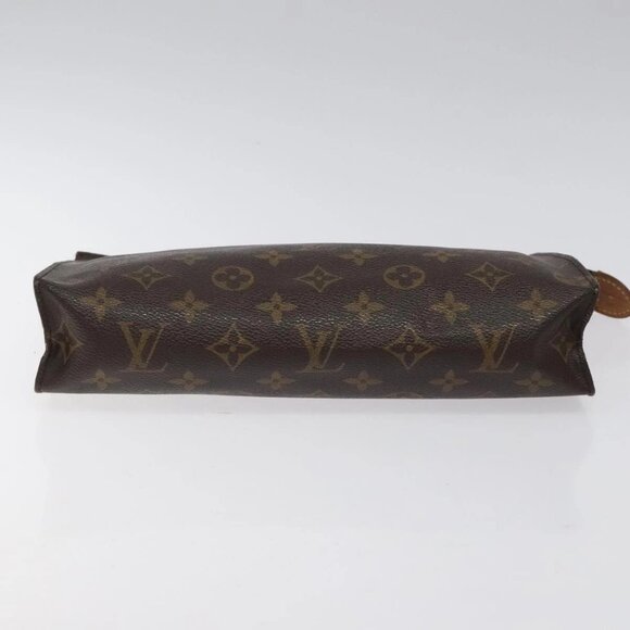 LOUIS VUITTON Monogram Poche Toilette 26 Pouch - Picture 6 of 16